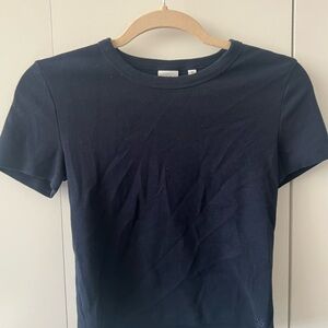 Aritzia Sunday Best Navy tee
